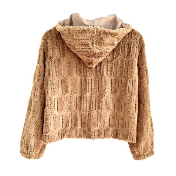 🧸NWT Band of the Free Caramel Faux Fur jacket Size Small - 1-2 DAY QUICK SHIP - Picture 4 of 7